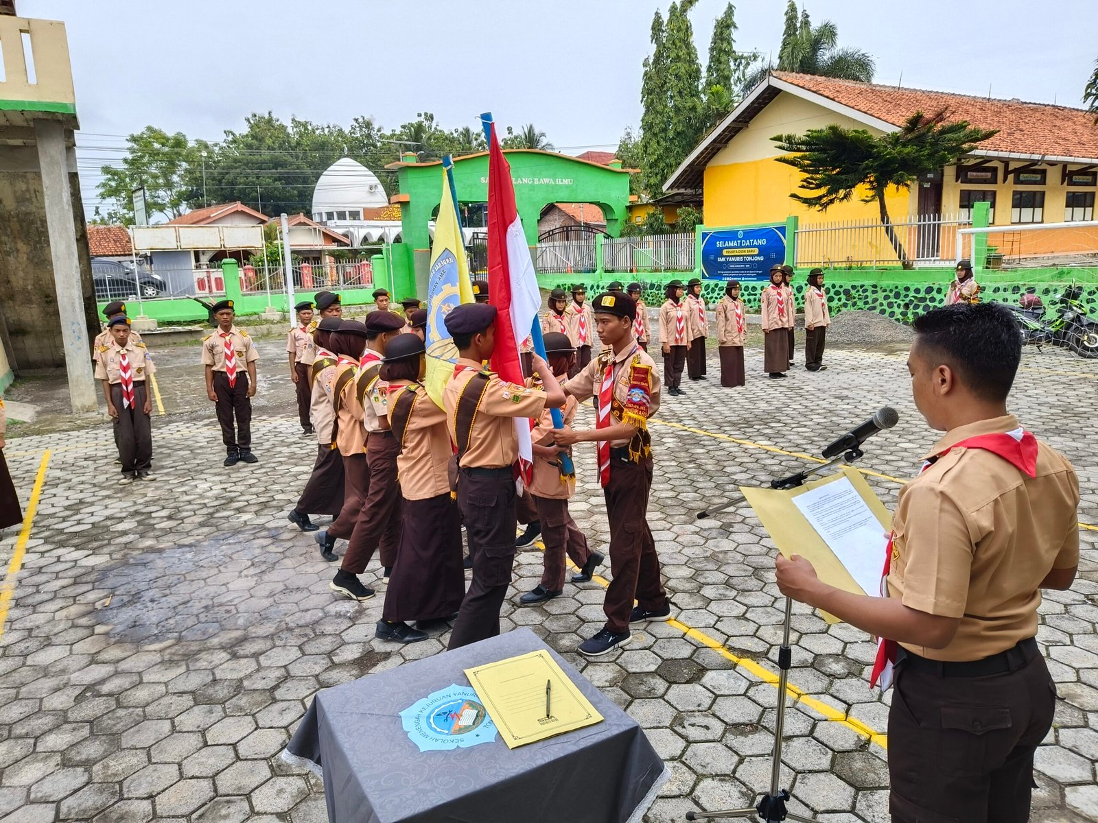 Ambalan Jenderal Soedirman dan Cut Nyak Dien SMK Yanuris Tonjong Gelar Latihan Dasar Kepemimpinan dan Serah Terima Jabatan Tahun 2024